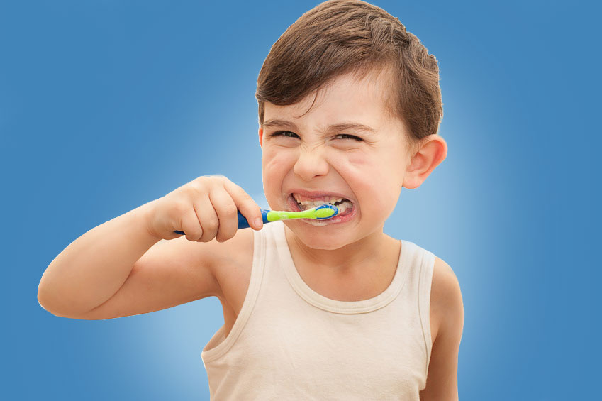 Pečlivá zubní hygiena jak si správně čistit zuby a pečovat o rovnátka